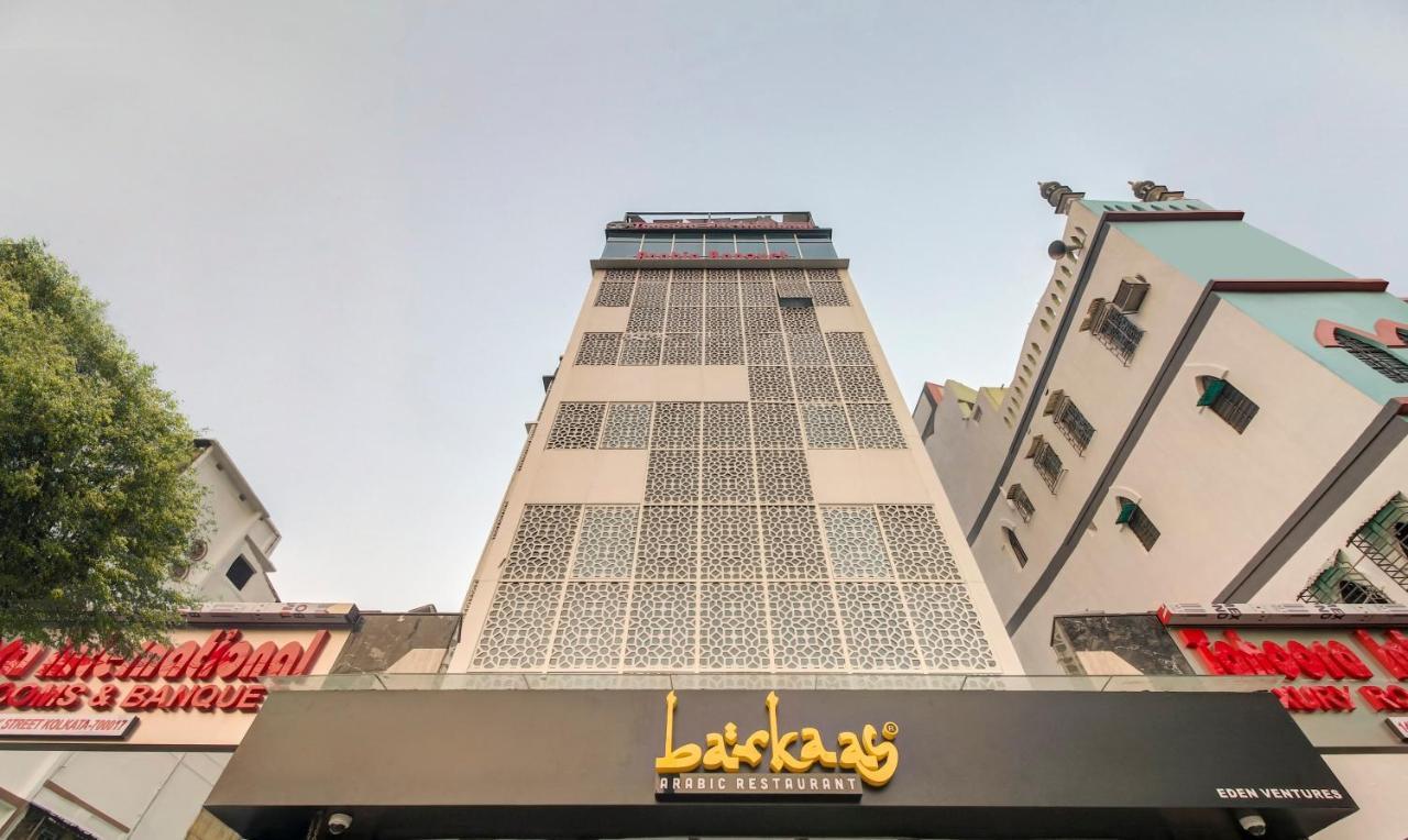 Treebo Premium Tahoora International Hotel Kolkata Bagian luar foto