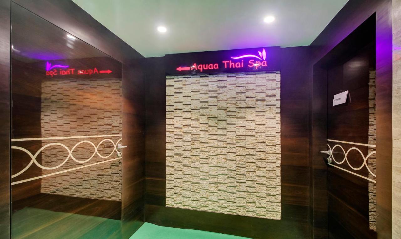 Treebo Premium Tahoora International Hotel Kolkata Bagian luar foto