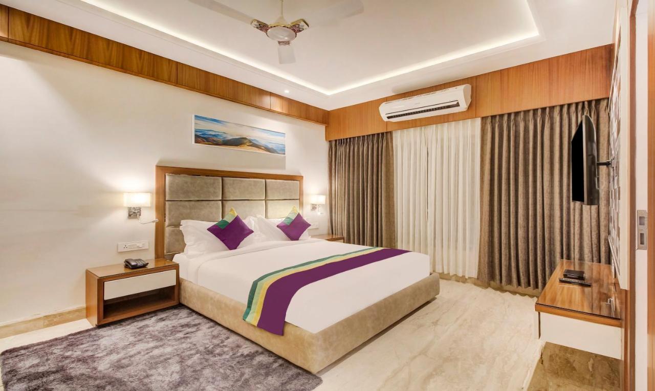 Treebo Premium Tahoora International Hotel Kolkata Bagian luar foto